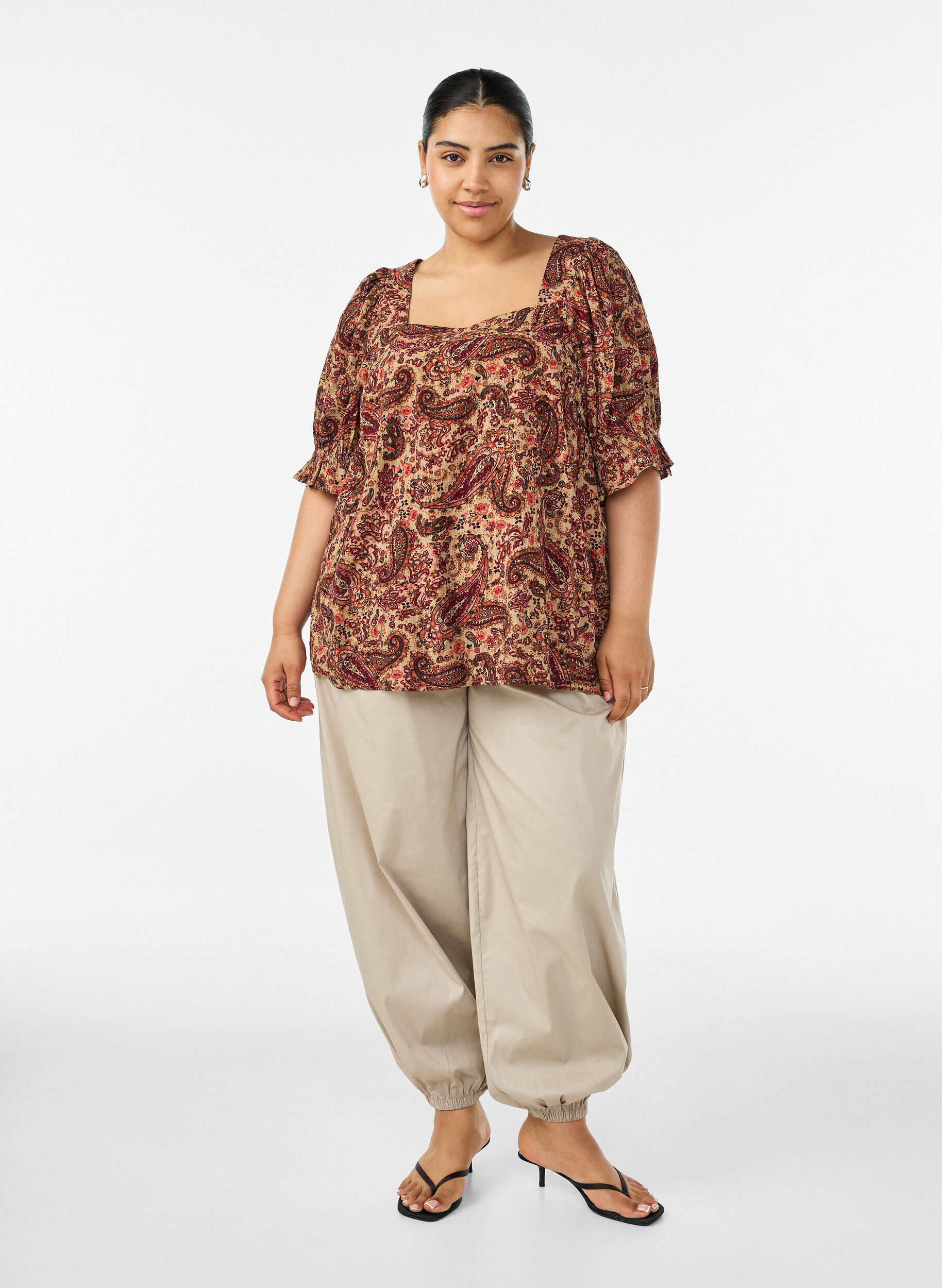 Zizzifashion Viscose blouse with paisley print and a square neckline, Brown, Model image number 1