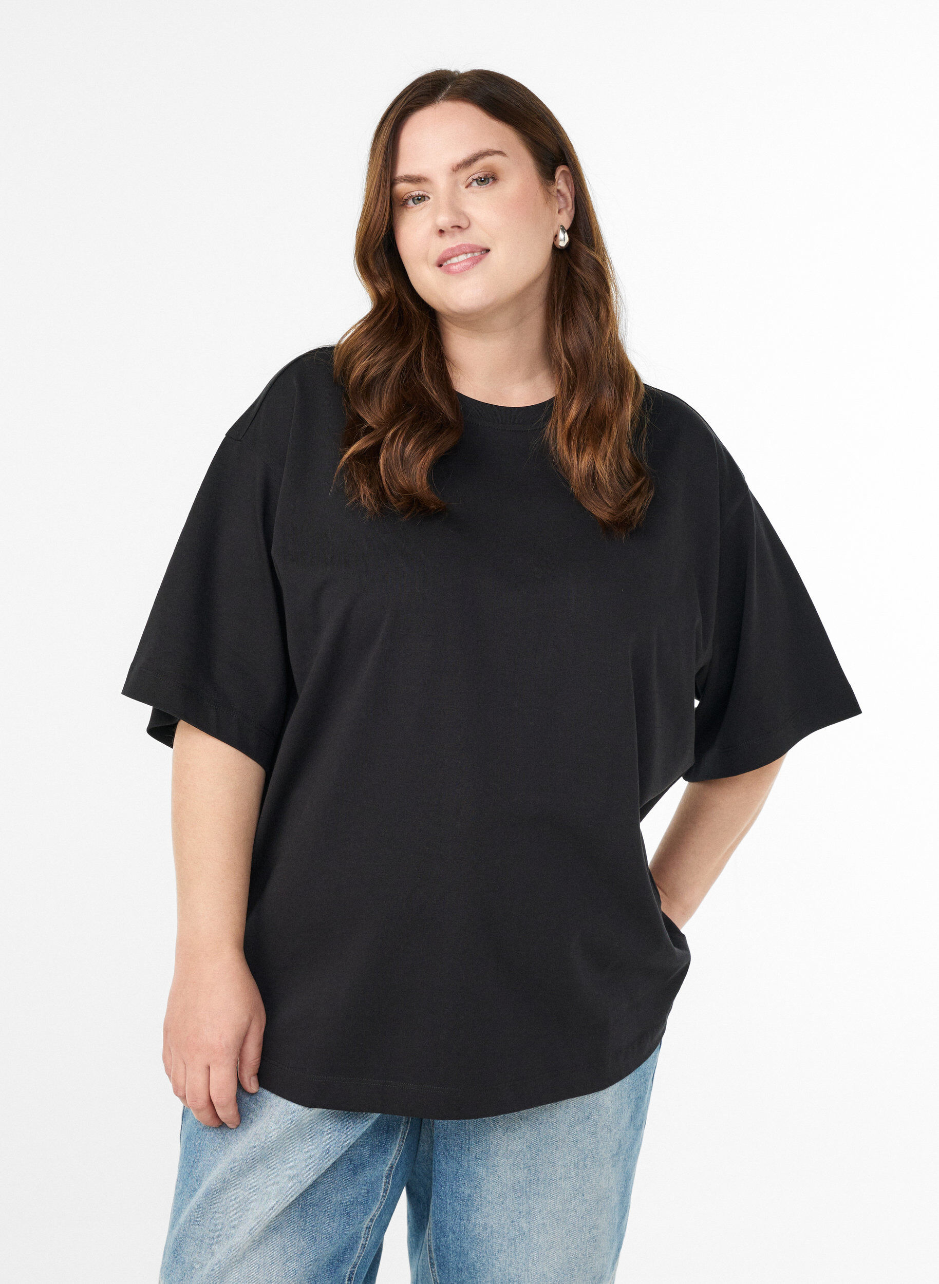 Oversized T-shirt with half sleeves, Black, Model