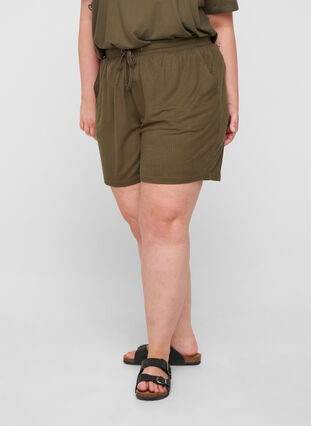 Shorts in ribbed fabric with pockets, Olivie Night, Model image number 2