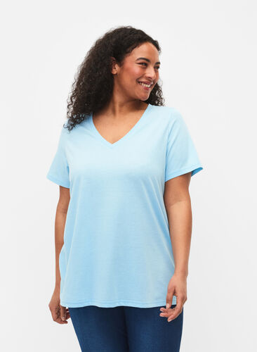 Short sleeve t-shirt with v-neckline, Sky Blue, Model image number 0