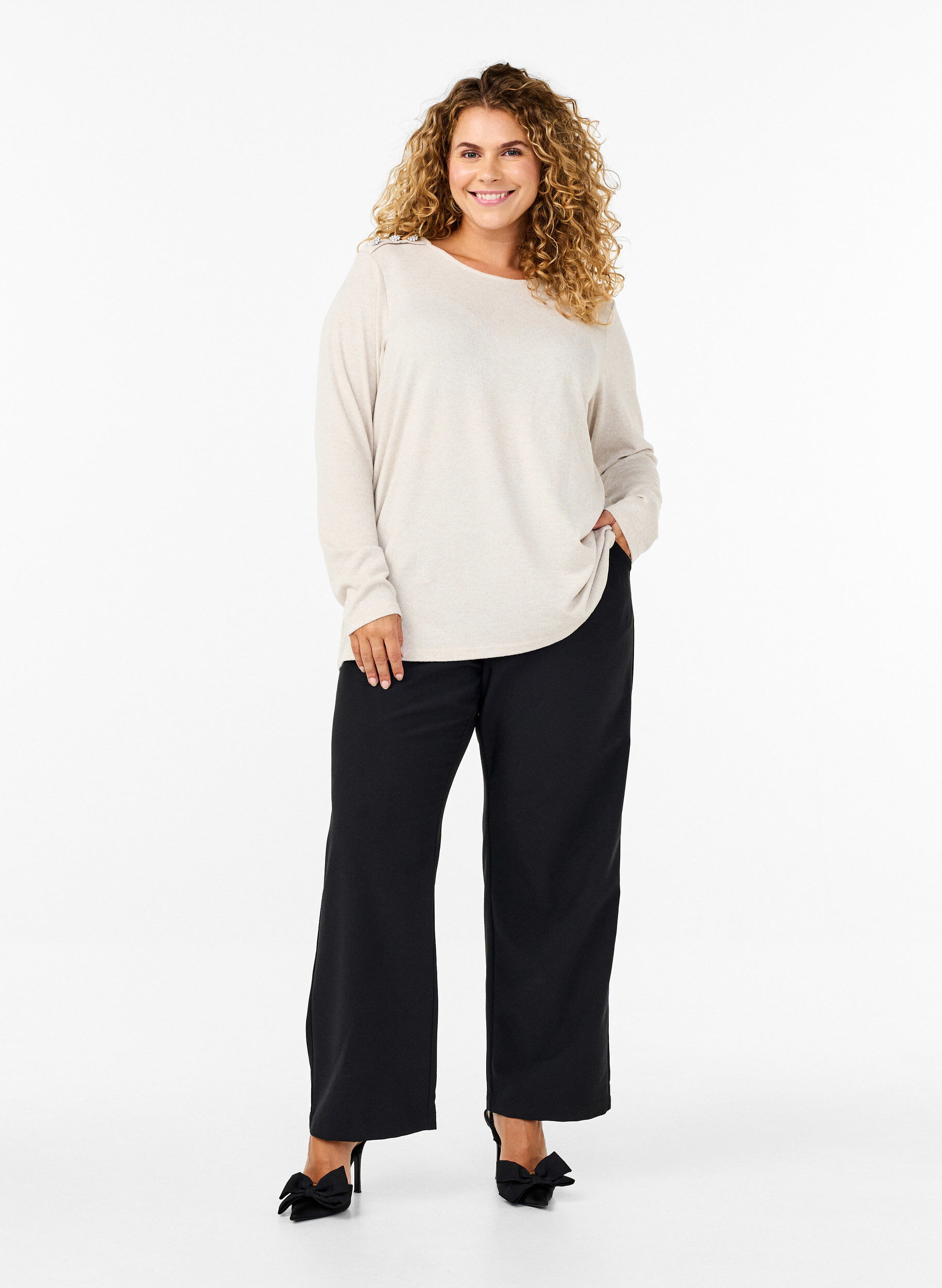 Zizzifashion Blouse with decorative buttons, Beige, Model image number 1