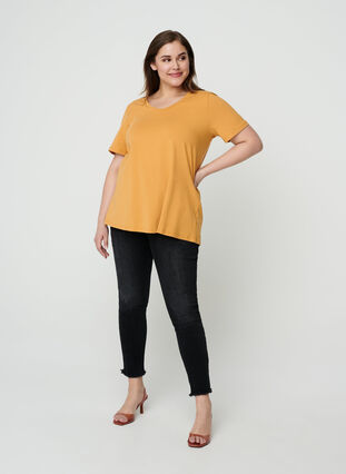 Basic t-shirt with v-neck, Spruce Yellow, Model image number 2