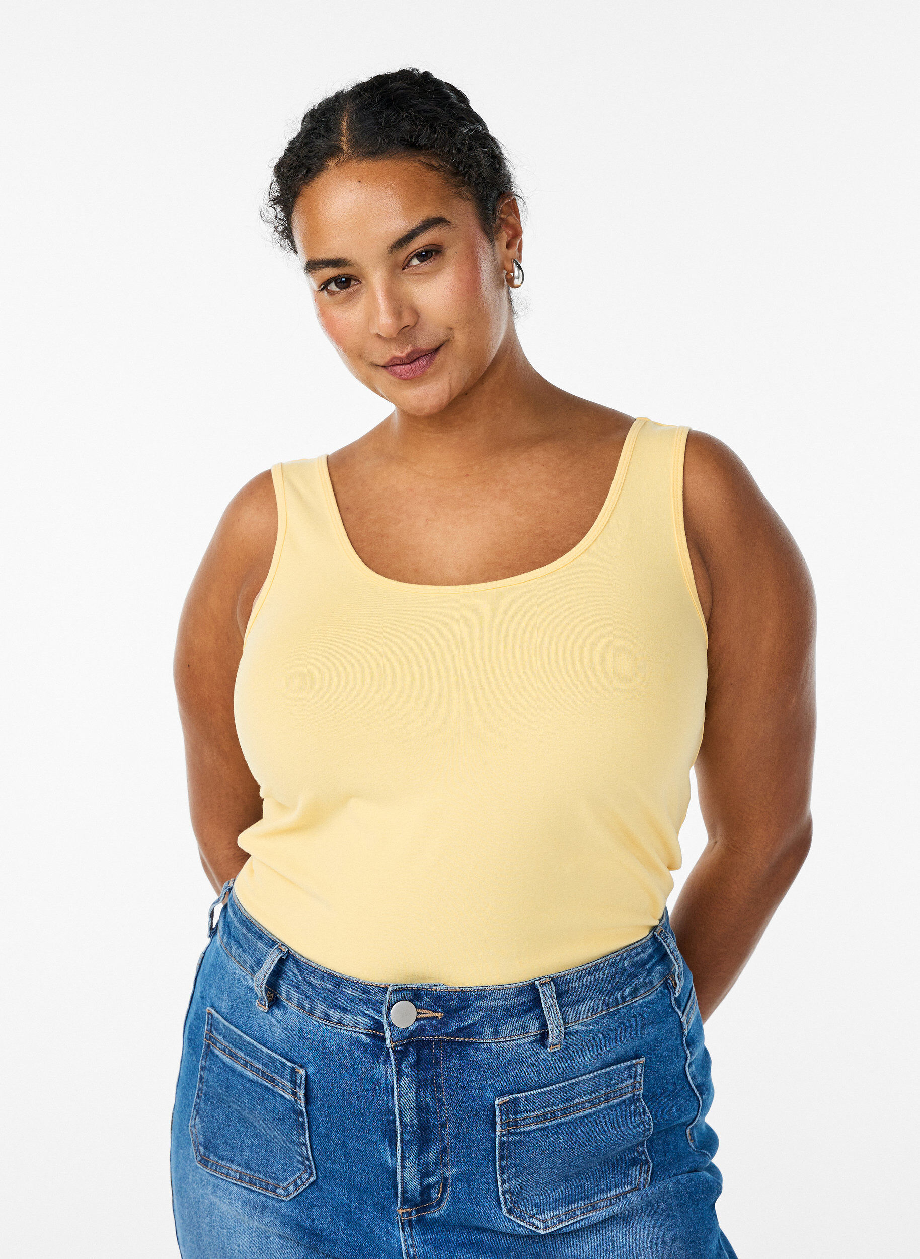 Solid color basic top in cotton, Yellow, Model