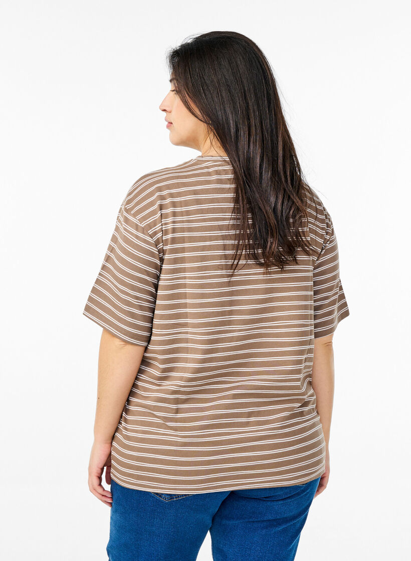 Striped T-shirt, Brown, Model image number 2