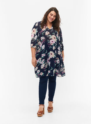 FLASH - Printed tunic with 3/4 sleeves, Navy Flower, Model image number 2