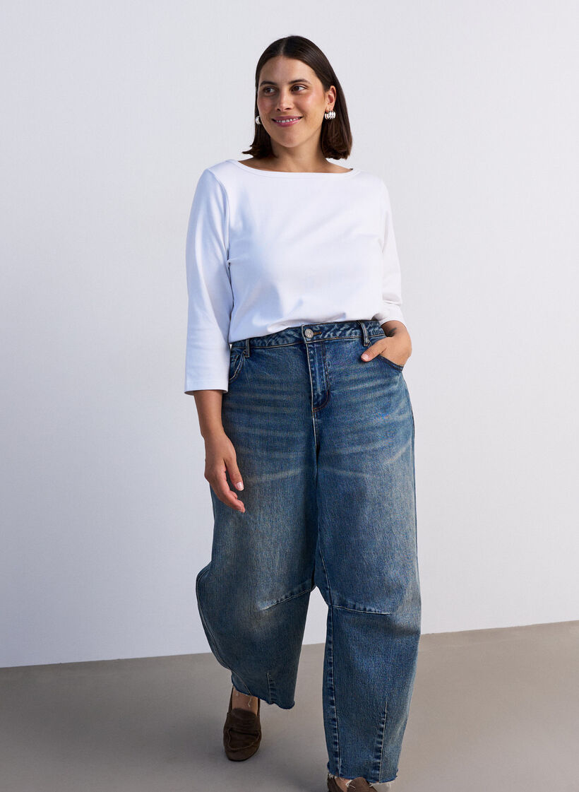 Basic T-shirt with boat neckline and 3/4 sleeves, White, Model image number 3