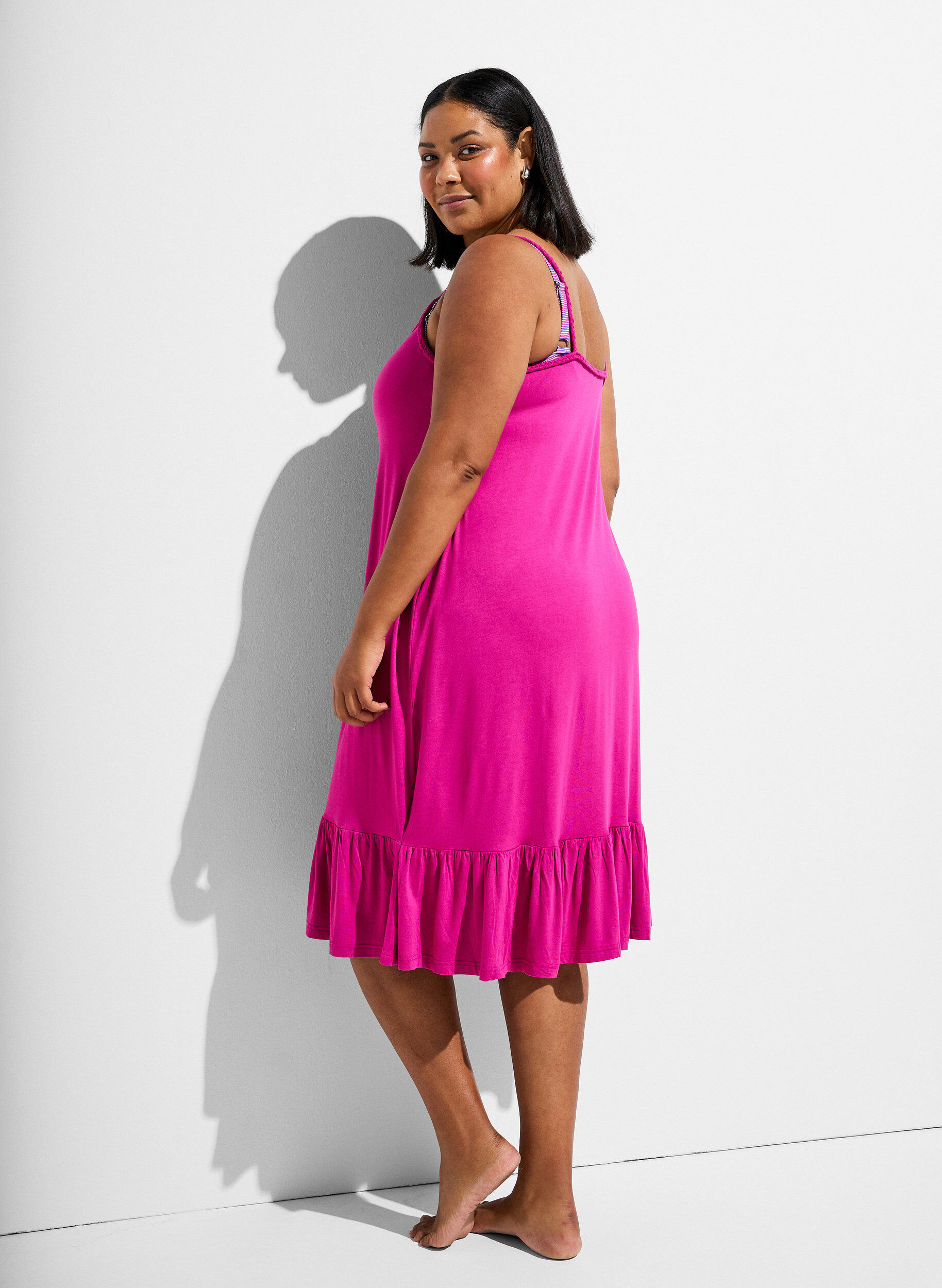 Zizzifashion Beach dress in viscose with braided straps, Pink, Model image number 1