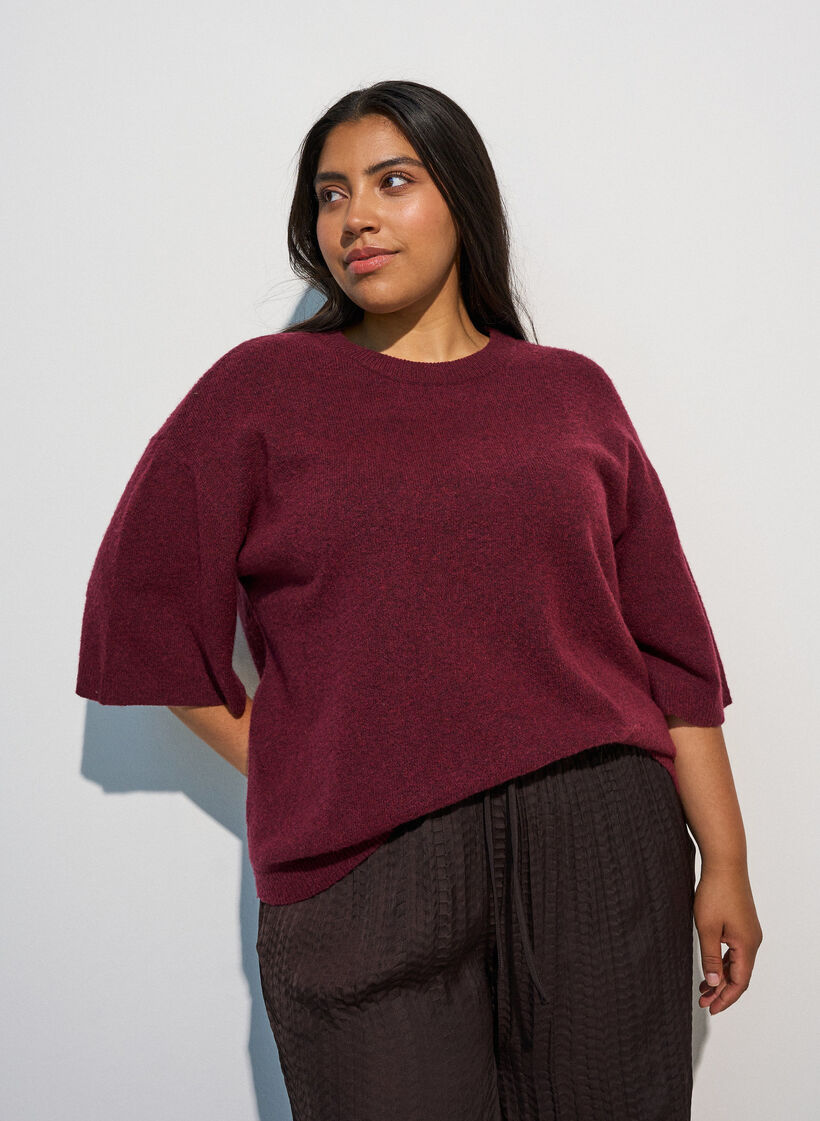 Loose knitted blouse with short sleeves, Red, Model image number 0