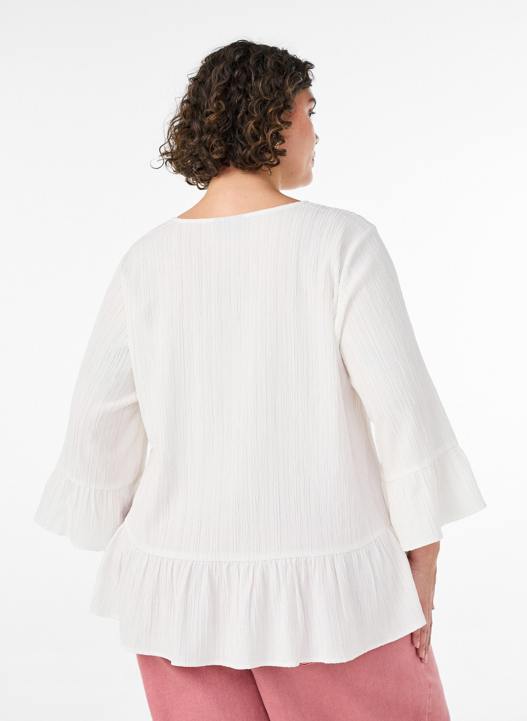 Zizzifashion Blouse with texture, V-neck and ruffles, Vanilla, Model image number 2