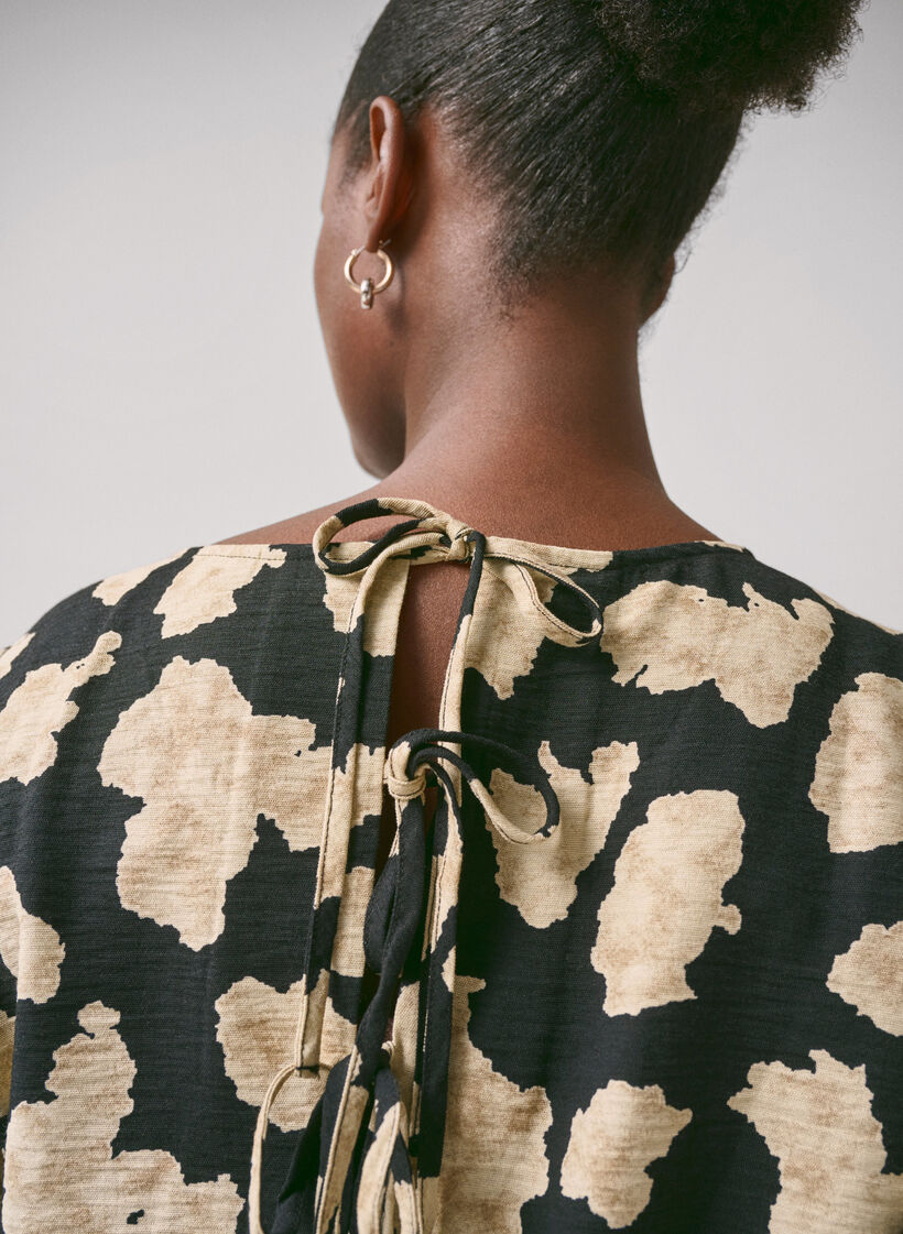 Long-sleeved dress with print and bows, Black, Image image number 1