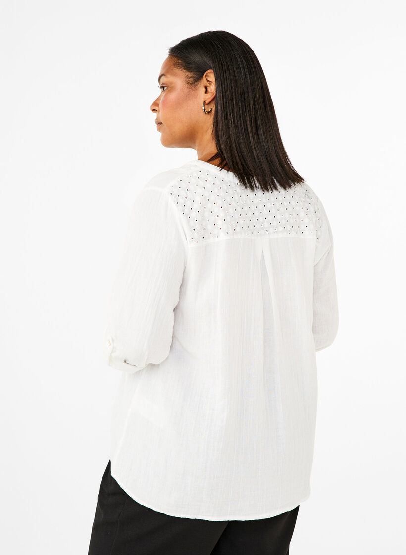 Cotton blouse with broderie anglaise and 3/4 sleeves, Bright White, Model image number 1