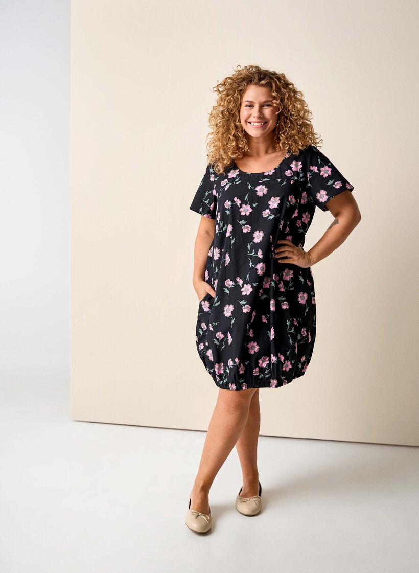 Short-sleeved cotton dress with print, Black, Image image number 0