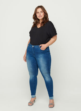 High waisted, super slim fit Amy jeans, Blue denim, Model image number 2