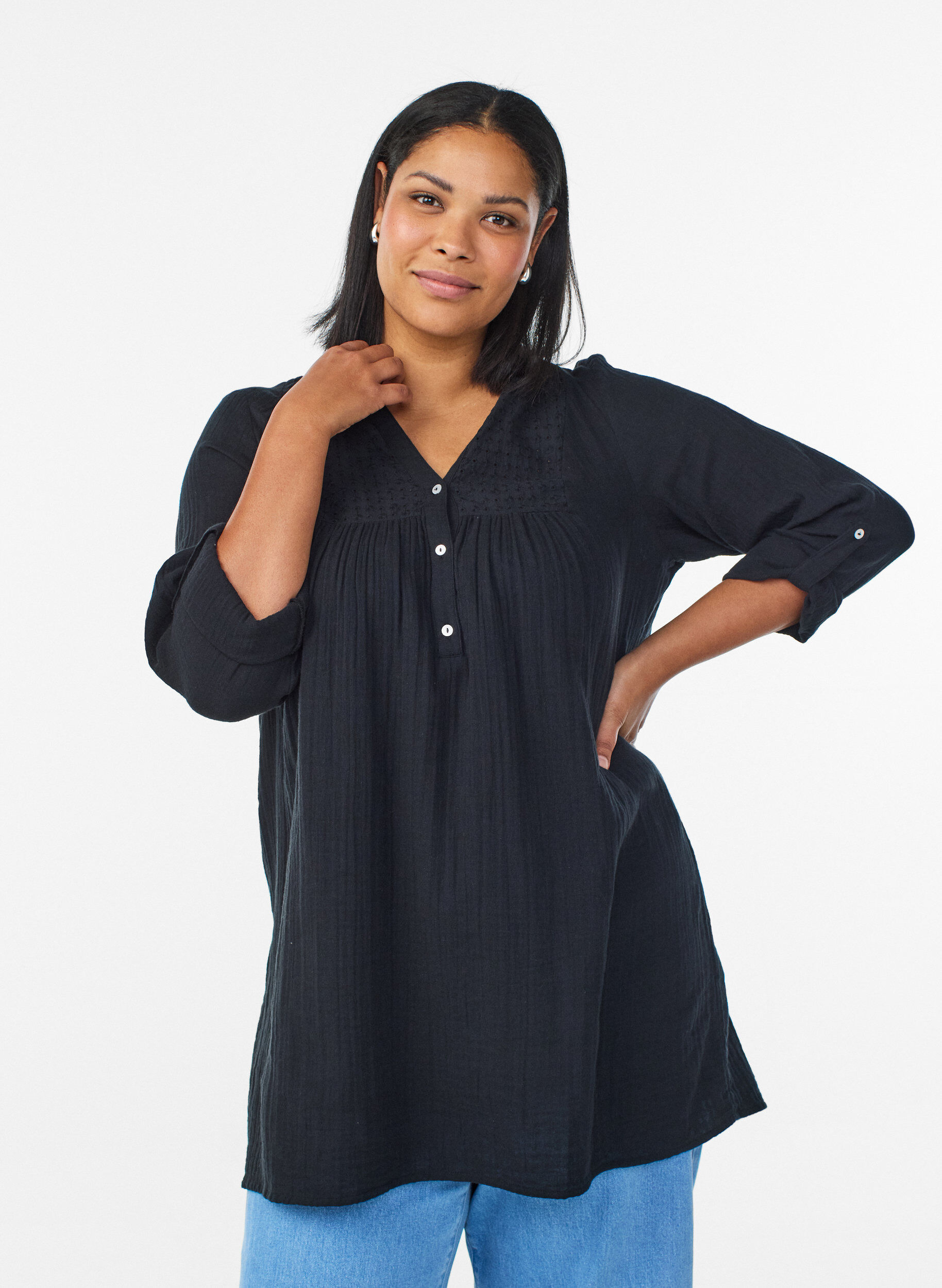 Zizzifashion Cotton muslin tunic with broderie anglaise, Black, Model image number 0