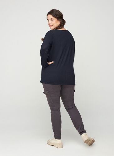Close-fitting trousers with pockets, Grey, Model image number 1