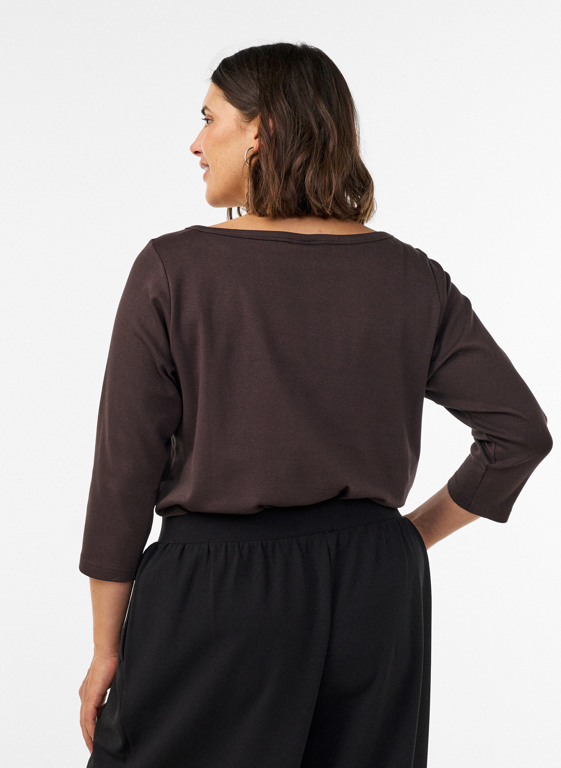 ZizzifashionBasic T-shirt with boat neckline and 3/4 sleeves, Brown, Model image number 2