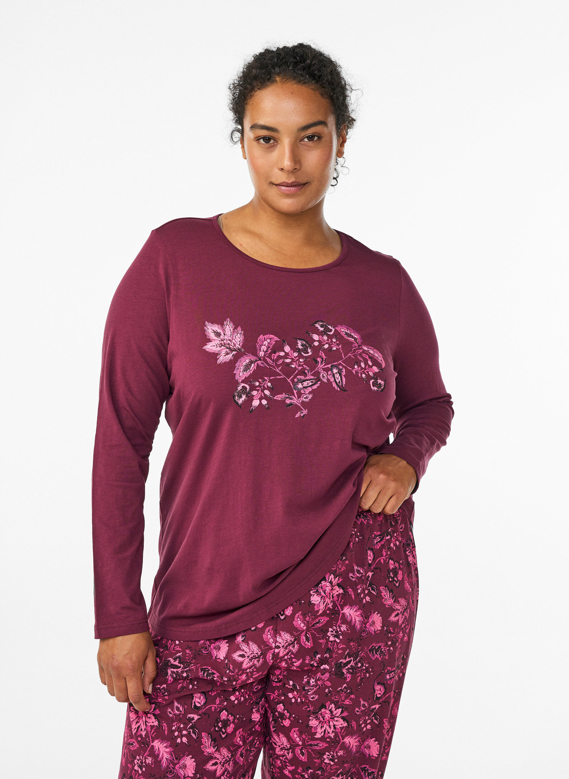 ZizzifashionNight top in cotton with front print, Red, Model image number 0
