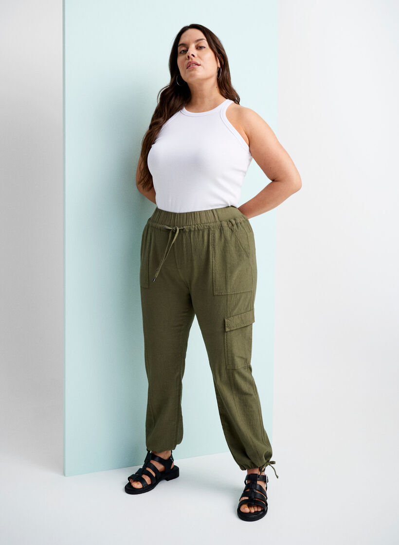 Loose cargo trousers in cotton, Green, Image image number 0