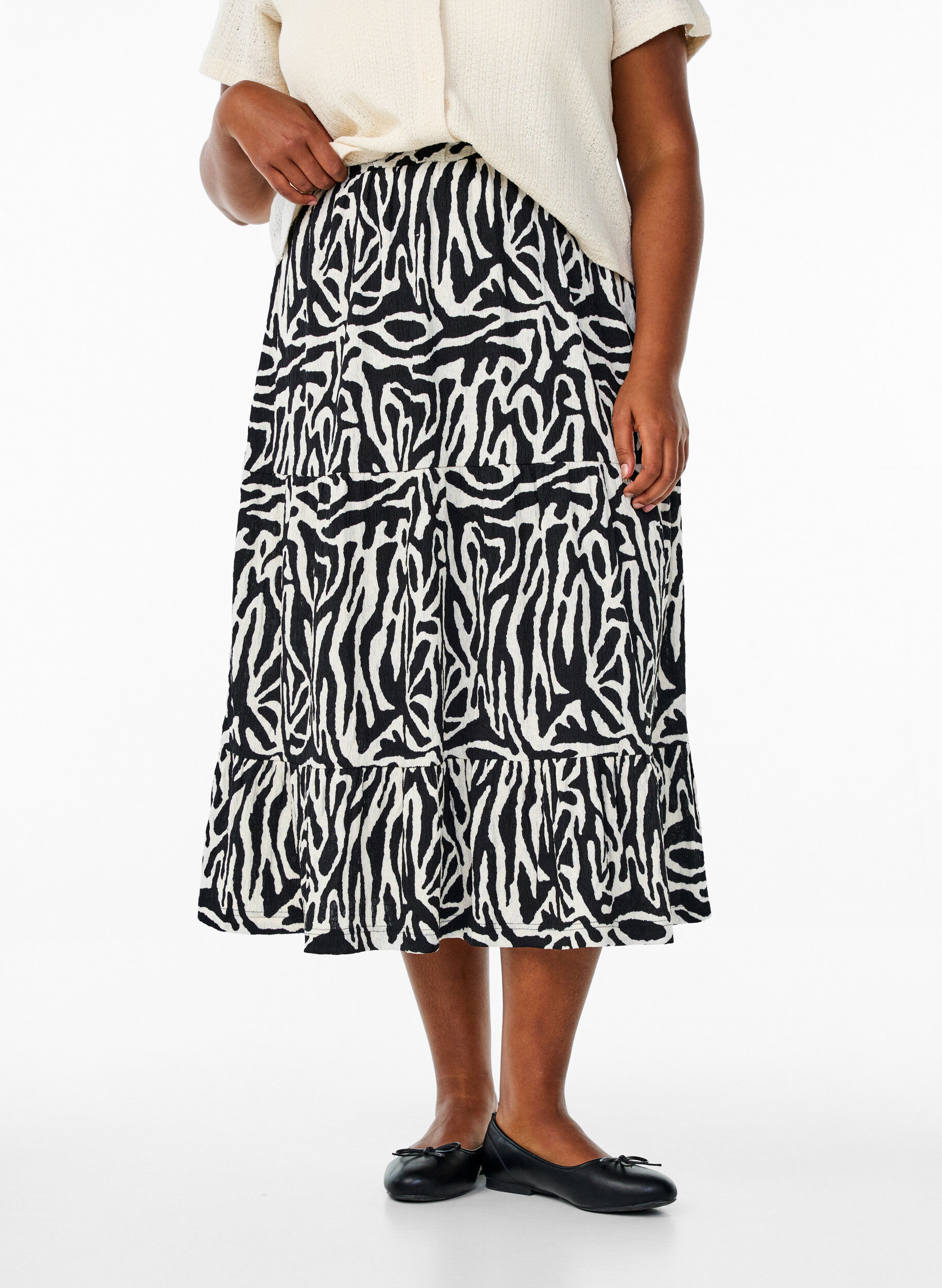 Zizzifashion Long skirt with zebra print, Black w. White Zebra, Model image number 2