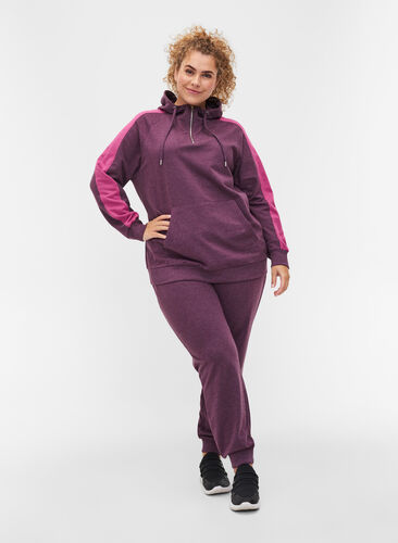 Loose sweatpants with pockets, Blackberry Wine, Model image number 0