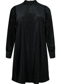 Structured pattern dress in velour
