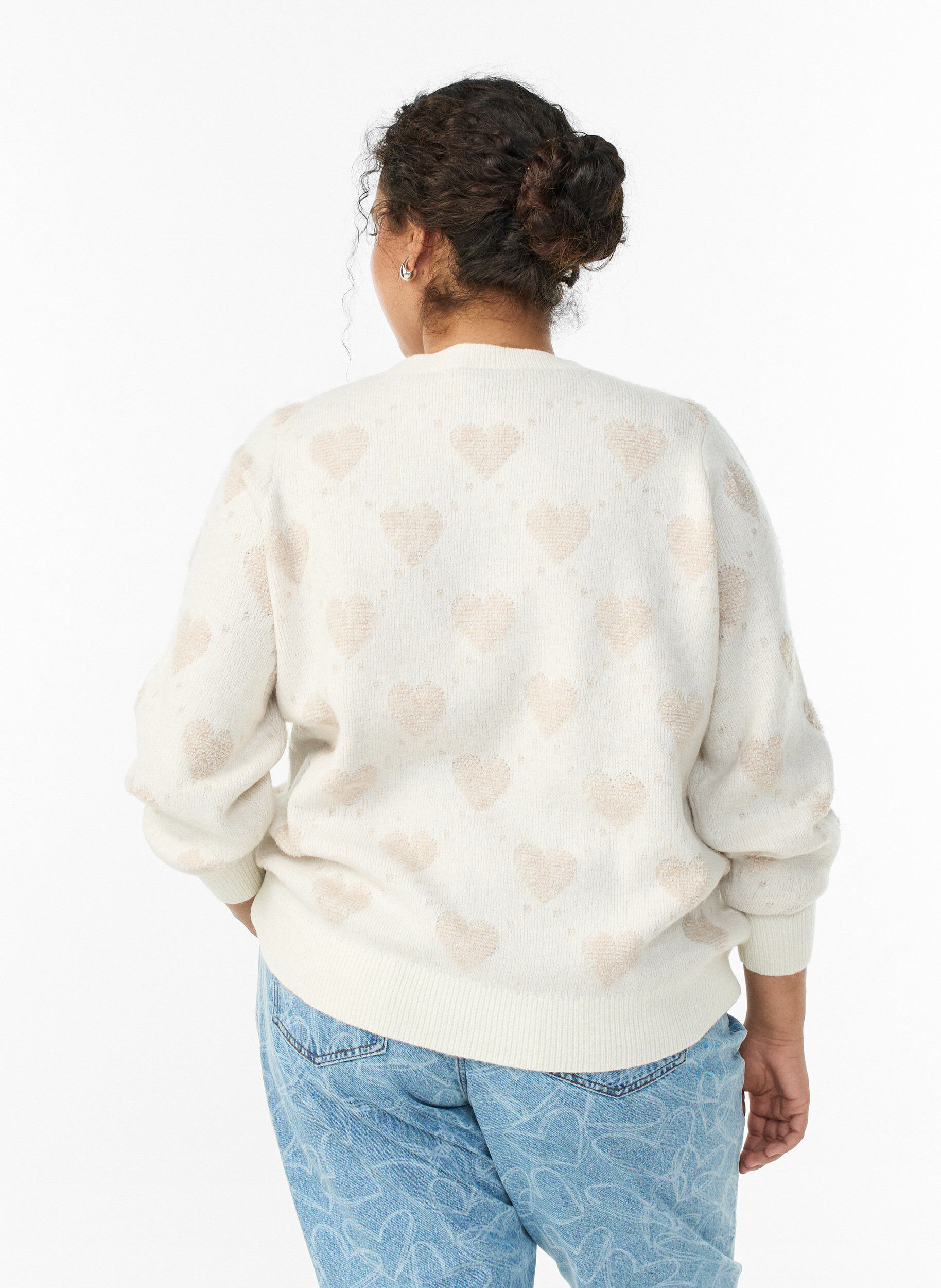 Zizzifashion Cardigan with hearts and golden buttons, Beige, Model image number 2