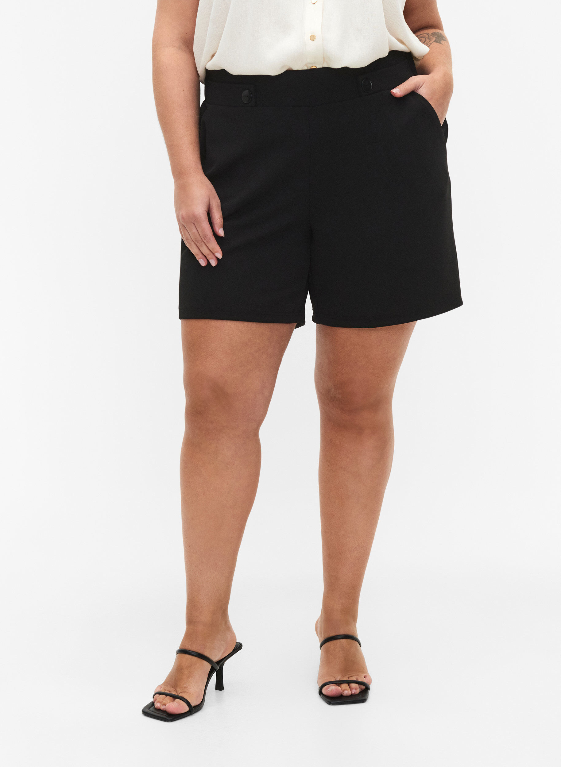 Zizzifashion Shorts with pockets and loose fit, Black, Model image number 4