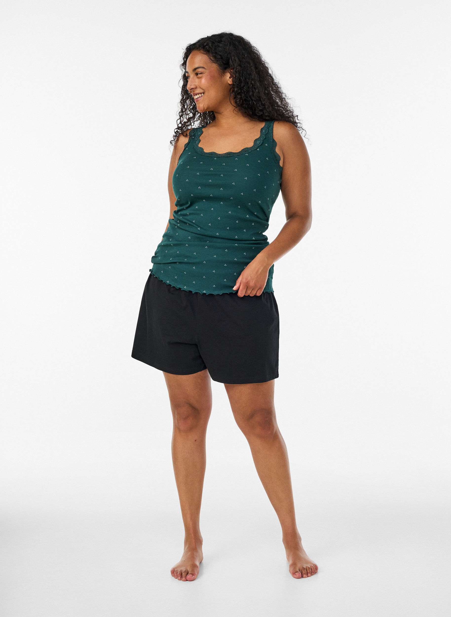 ZizzifashionTop with print and lace edge, Green, Model image number 1