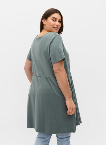 Short-sleeved cotton tunic , Balsam Green Solid, Model image number 1
