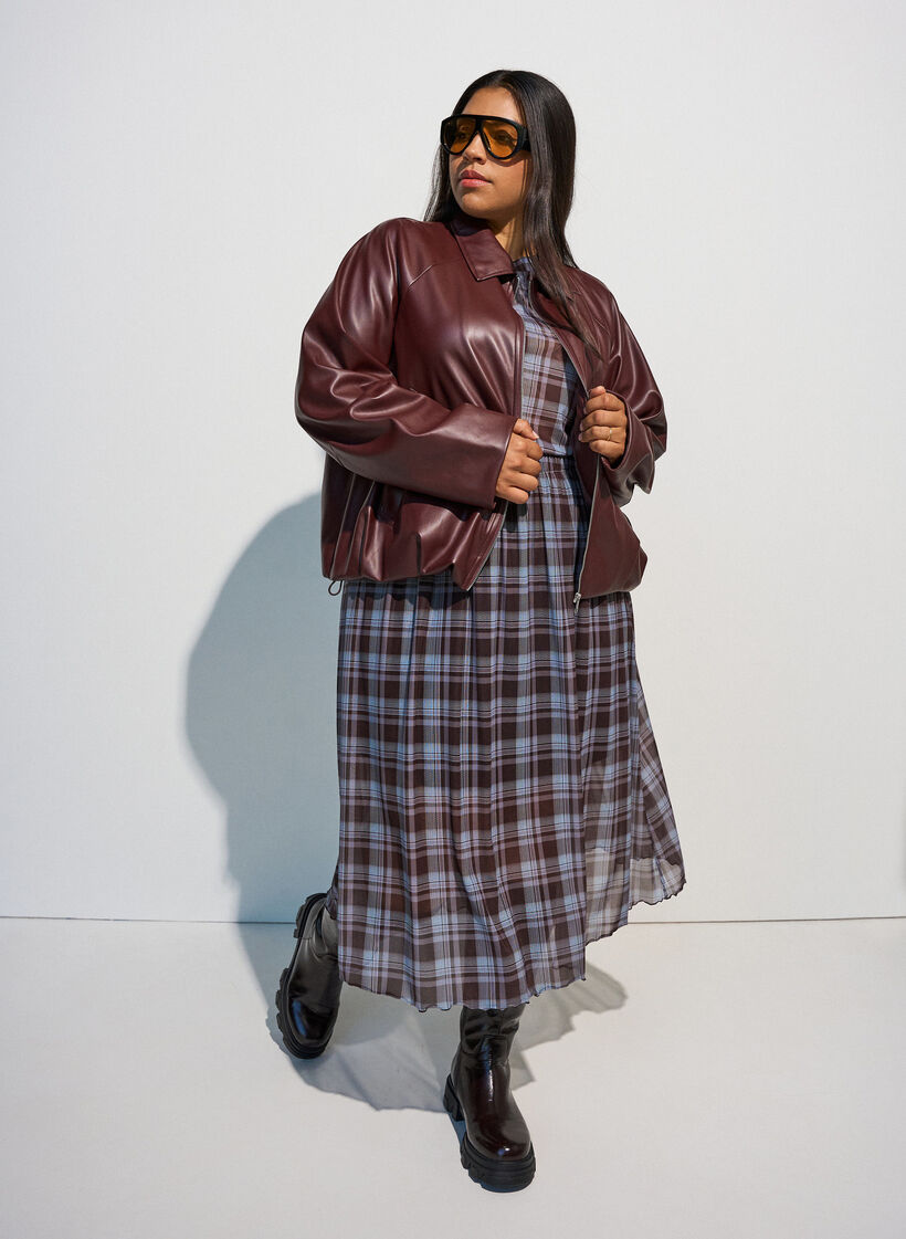Faux leather bomber jacket with a drawstring hem, Brown, Model