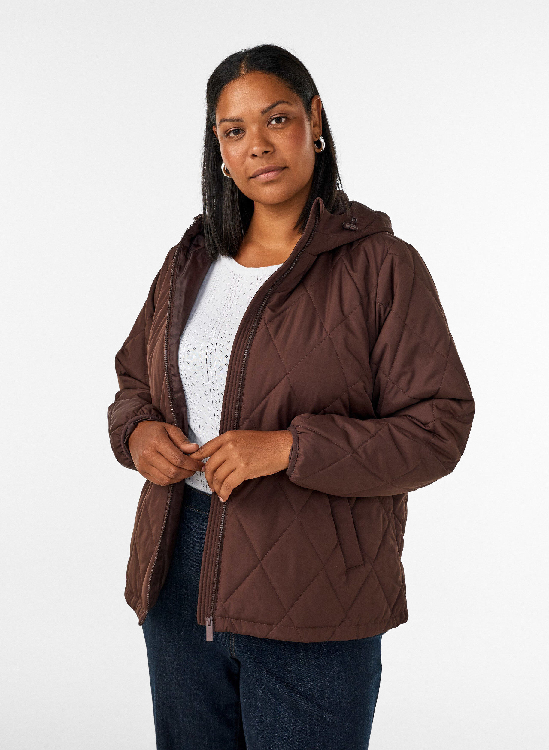 ZizzifashionLightly padded jacket with diamond quilt, Brown, Model image number 0