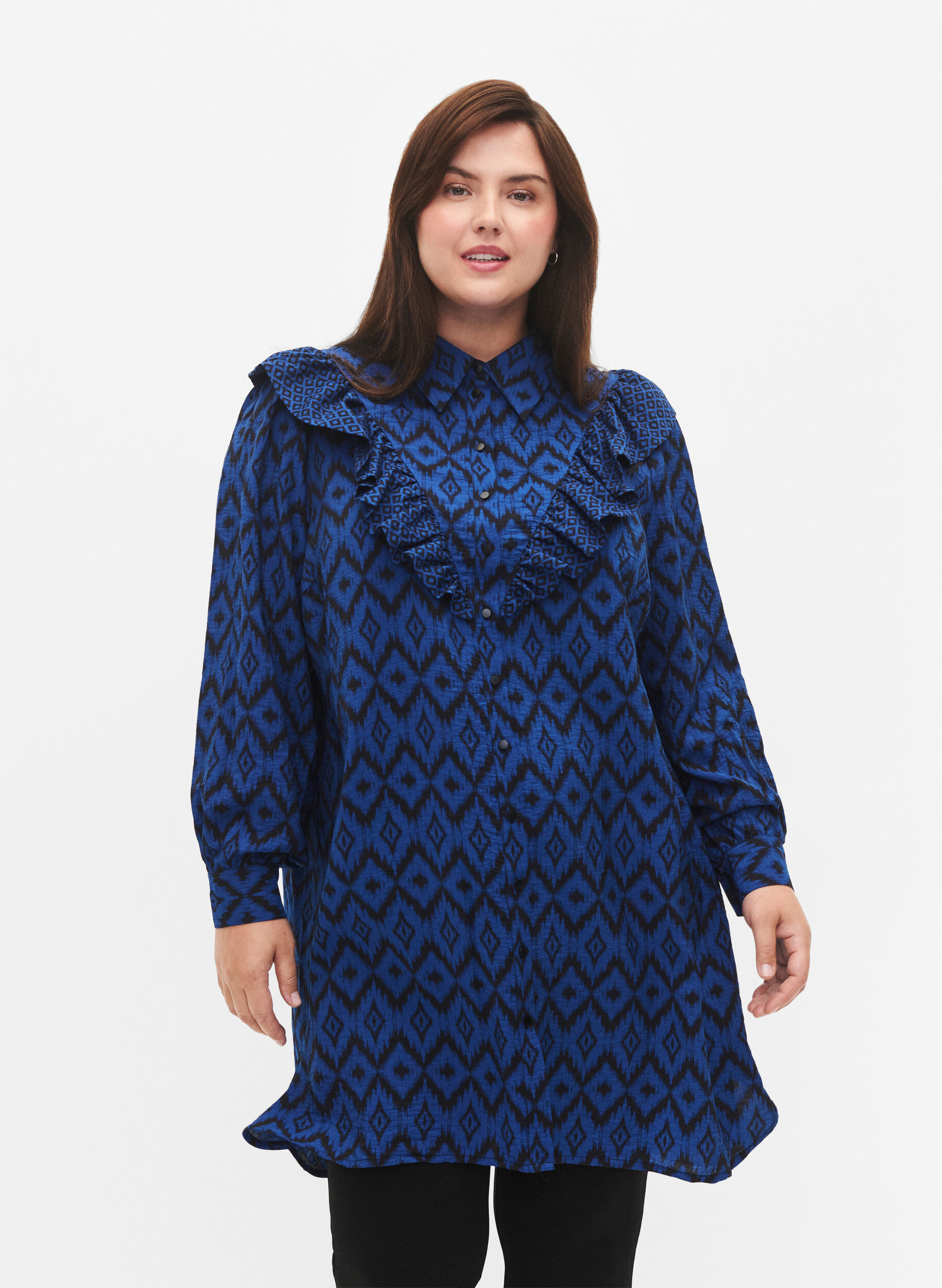 Zizzifashion Long viscose shirt with print and frills, True blue w. Black, Model image number 0