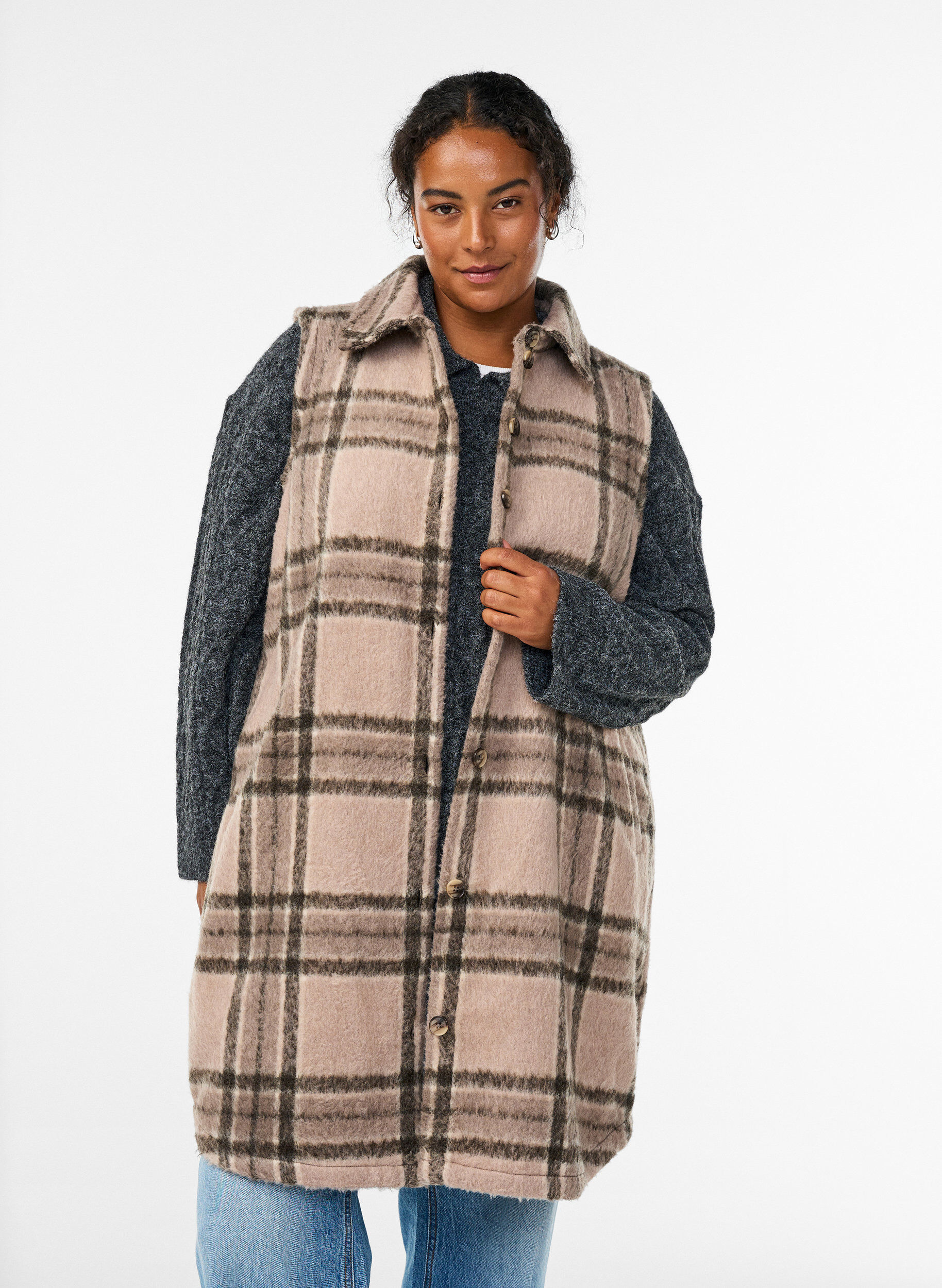 Long checked vest in brushed quality, Beige, Model