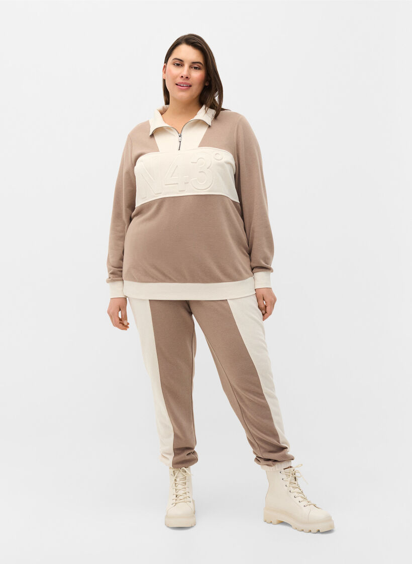 Colour-block sweatshirt, Timber Wolf/Birch, Model image number 0