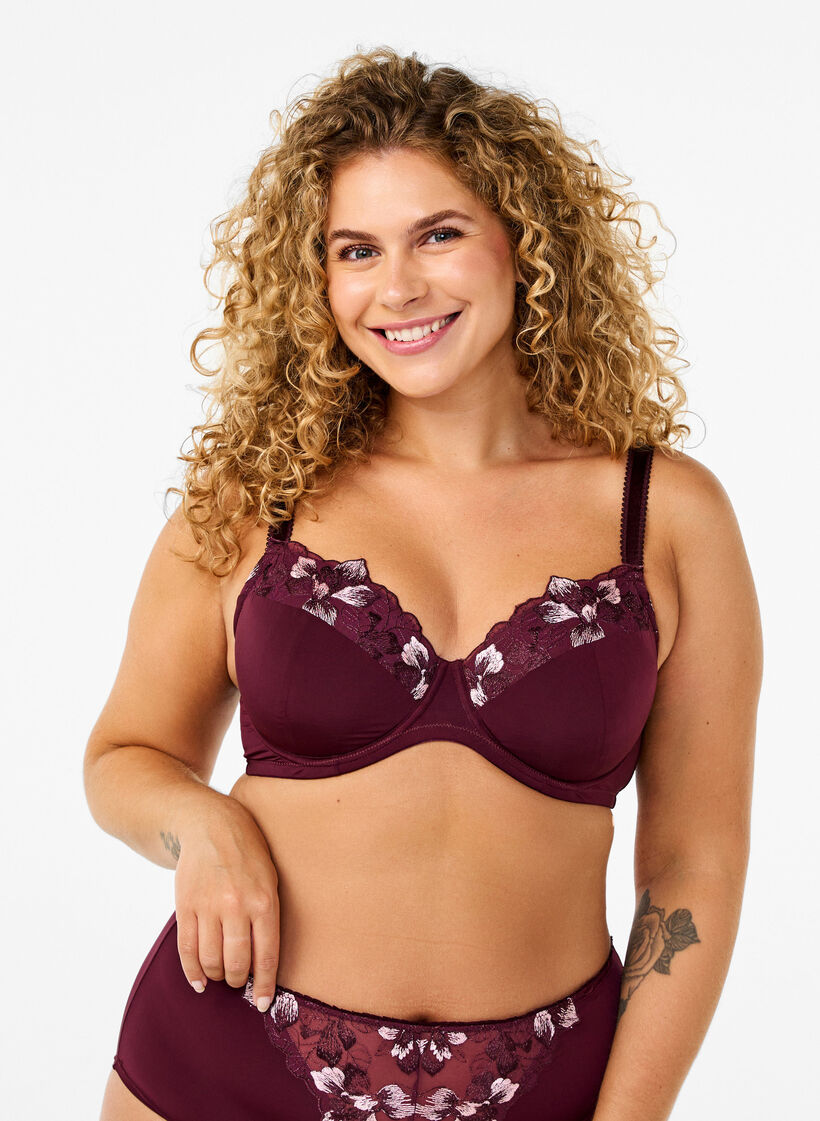 Padded bra with floral embroidery, Dark Bordeaux, Model image number 0