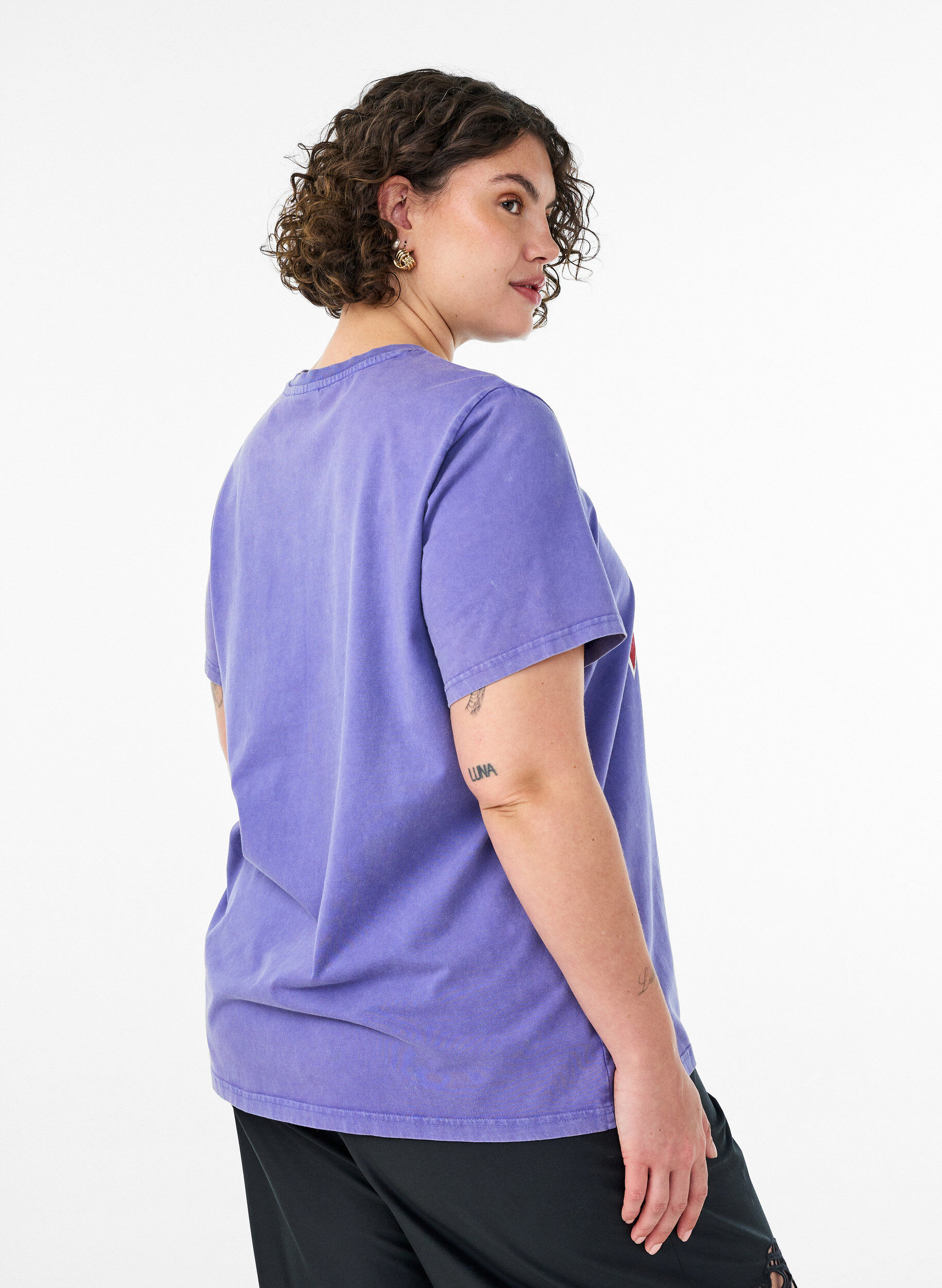 Zizzifashion Cotton T-shirt with front print and a washed look, Purple, Model image number 2