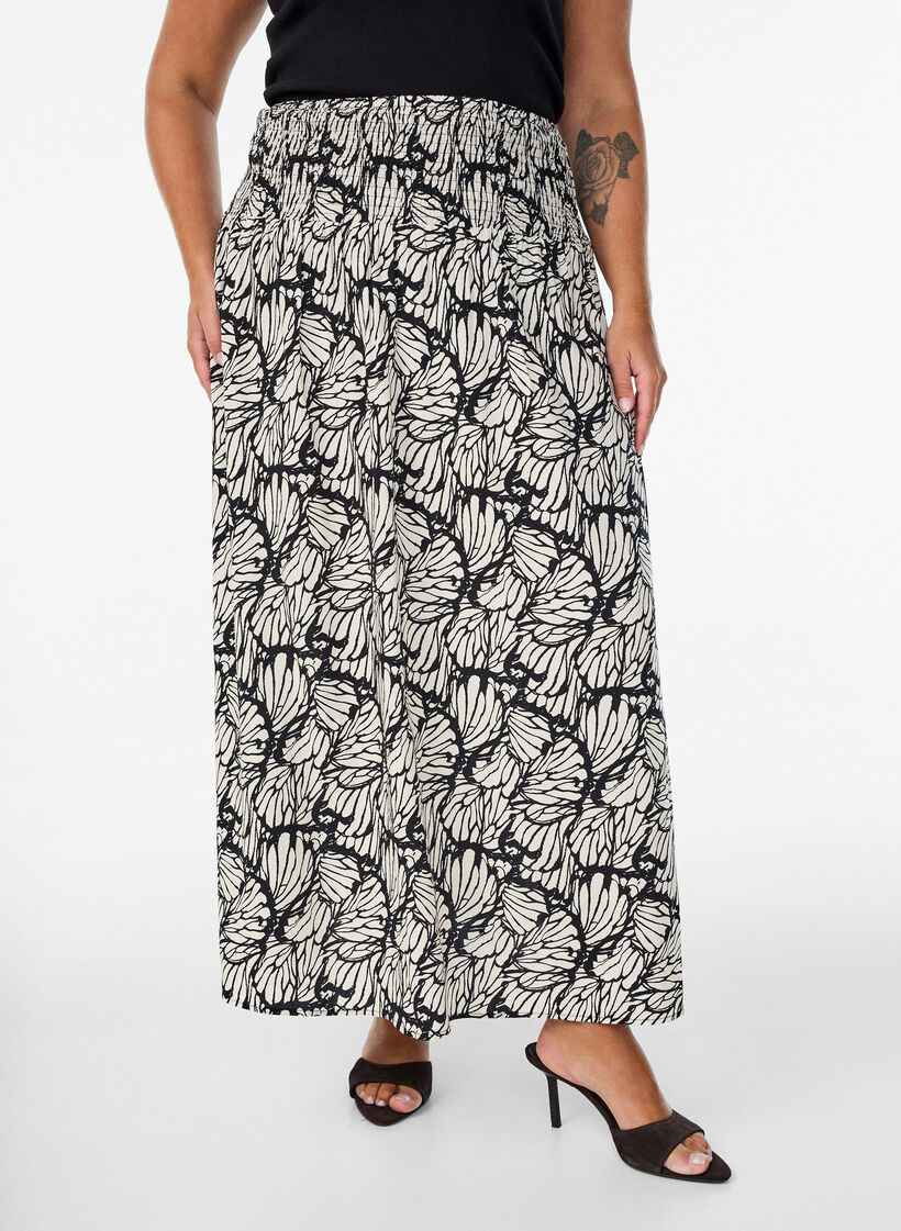 Viscose maxi skirt with smocking, Black, Model image number 2