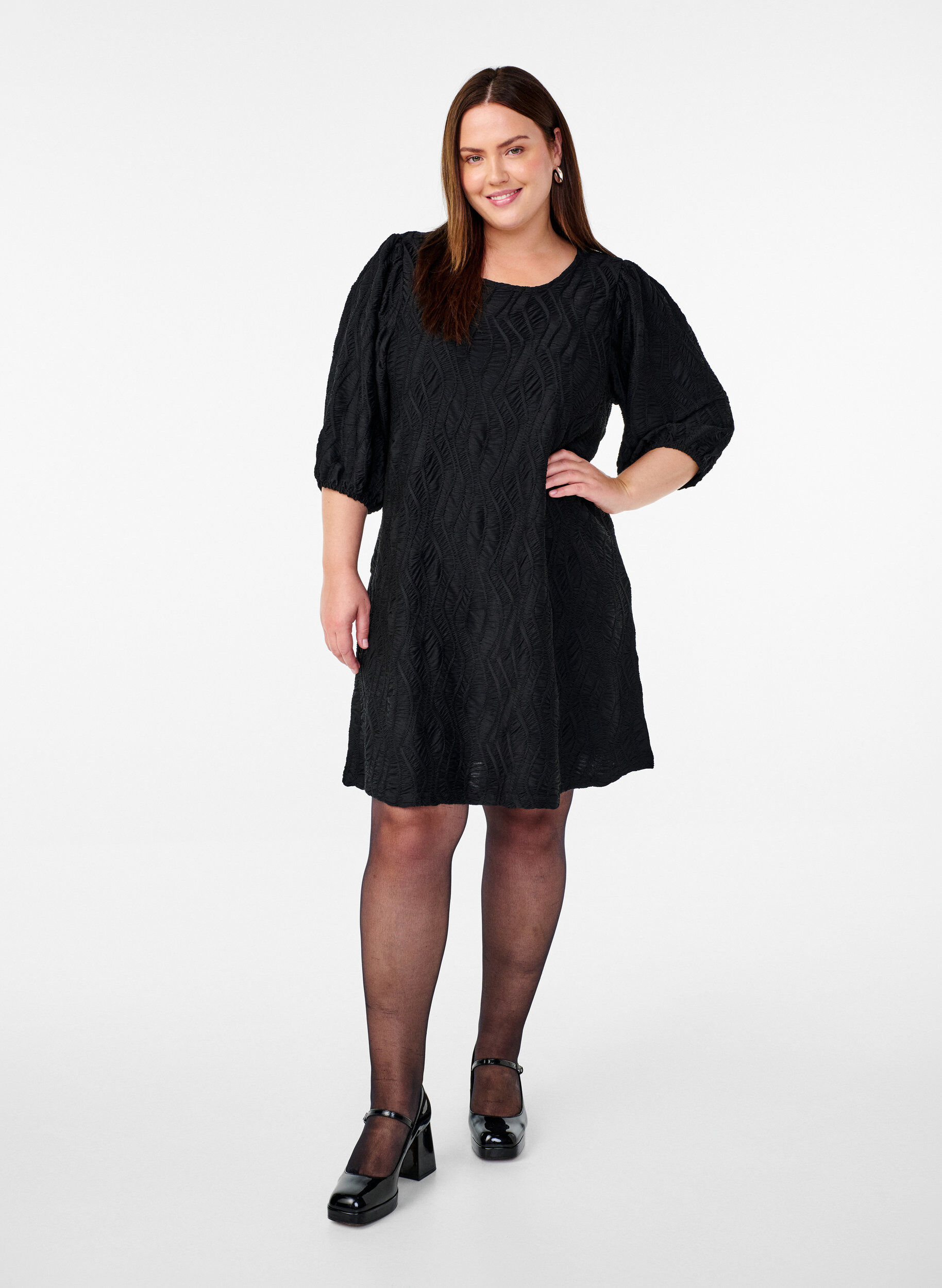 Zizzifashion Short dress with texture and 3/4 sleeves, Black, Model image number 1