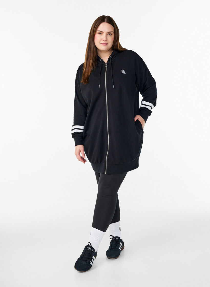 x, Black, Model image number 1