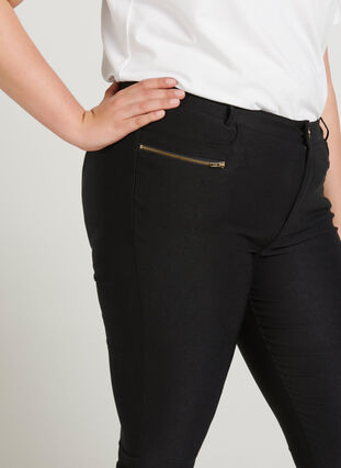 Cropped trousers, Black, Model image number 0
