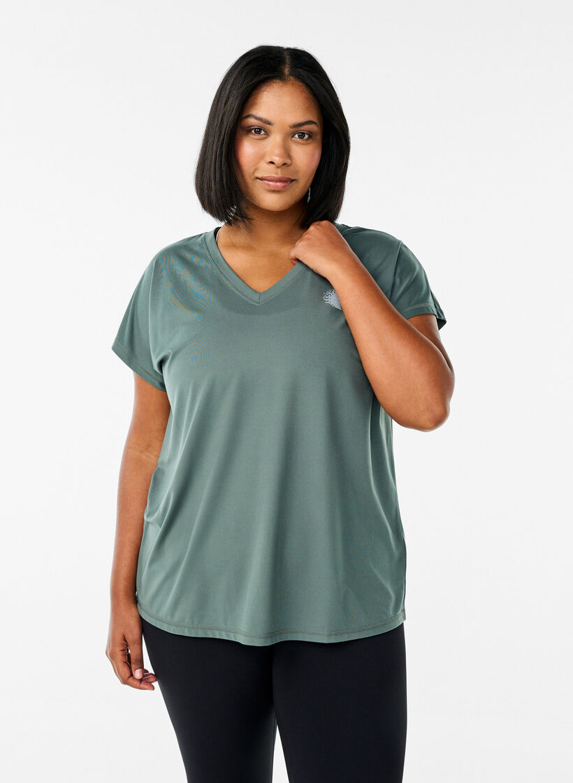 Loose training t-shirt with v-neck, Green, Model image number 0