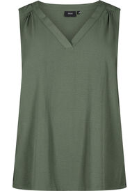 Sleeveless top with wrinkle details