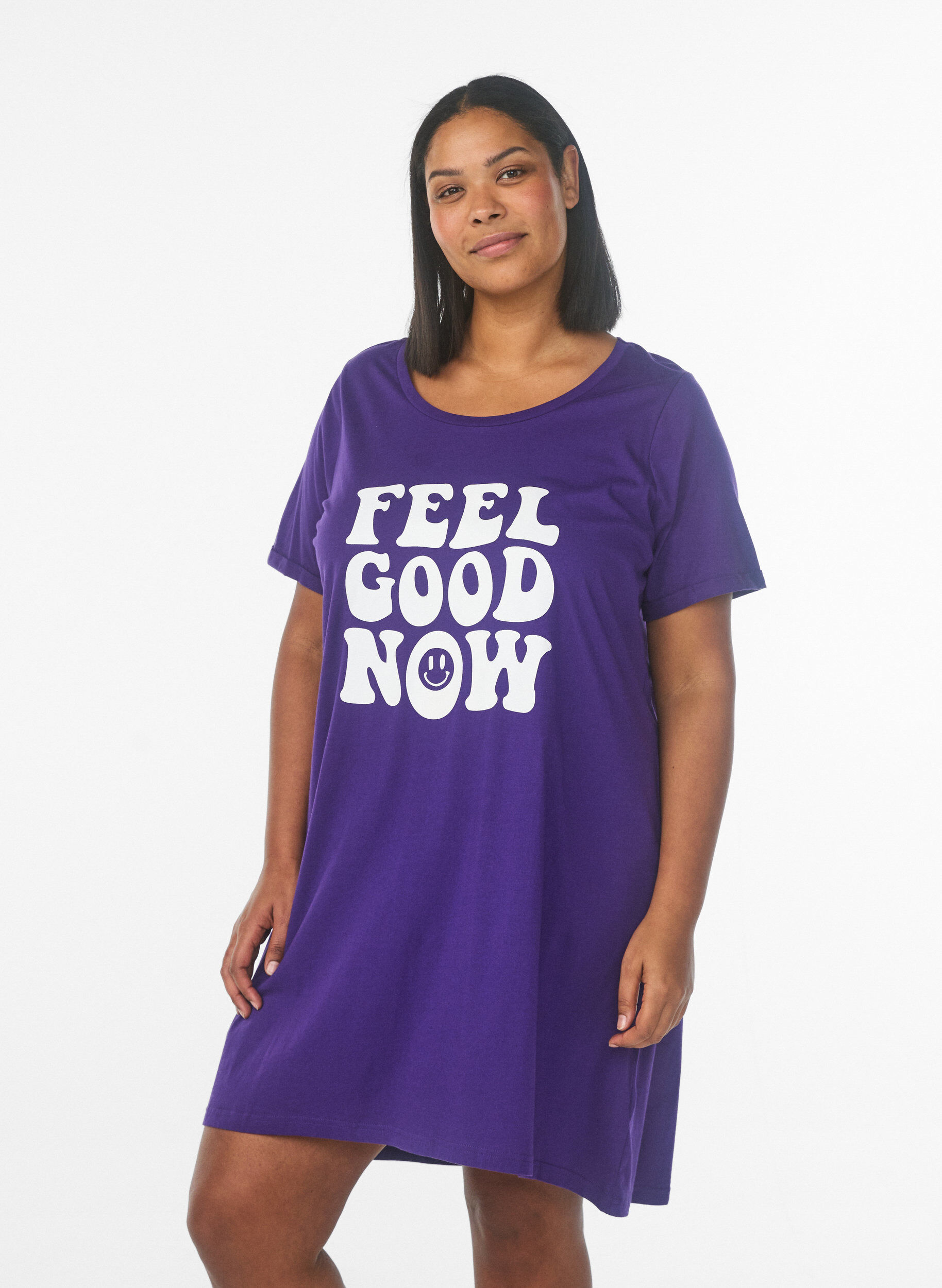 Short-sleeved nightgown in organic cotton, Blue, Model
