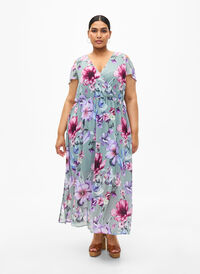 Floral maxi dress with shoulder detail, Chinois Green AOP, Model
