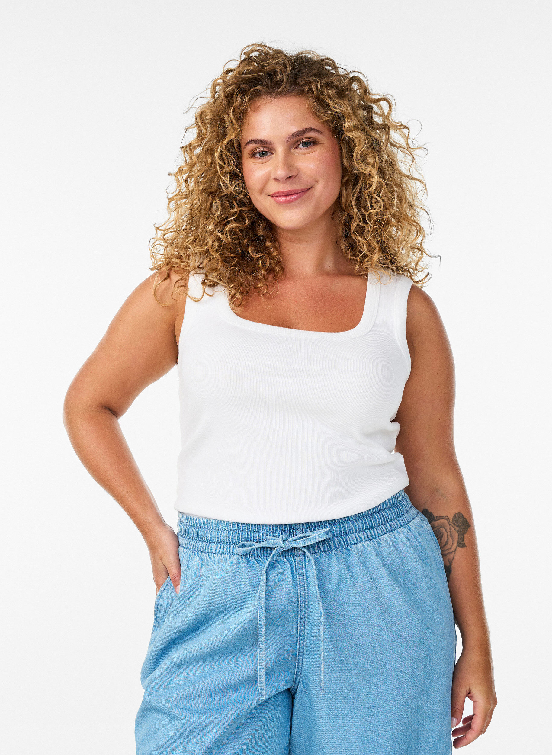 Zizzifashion Rib top with square neckline, White, Model image number 0