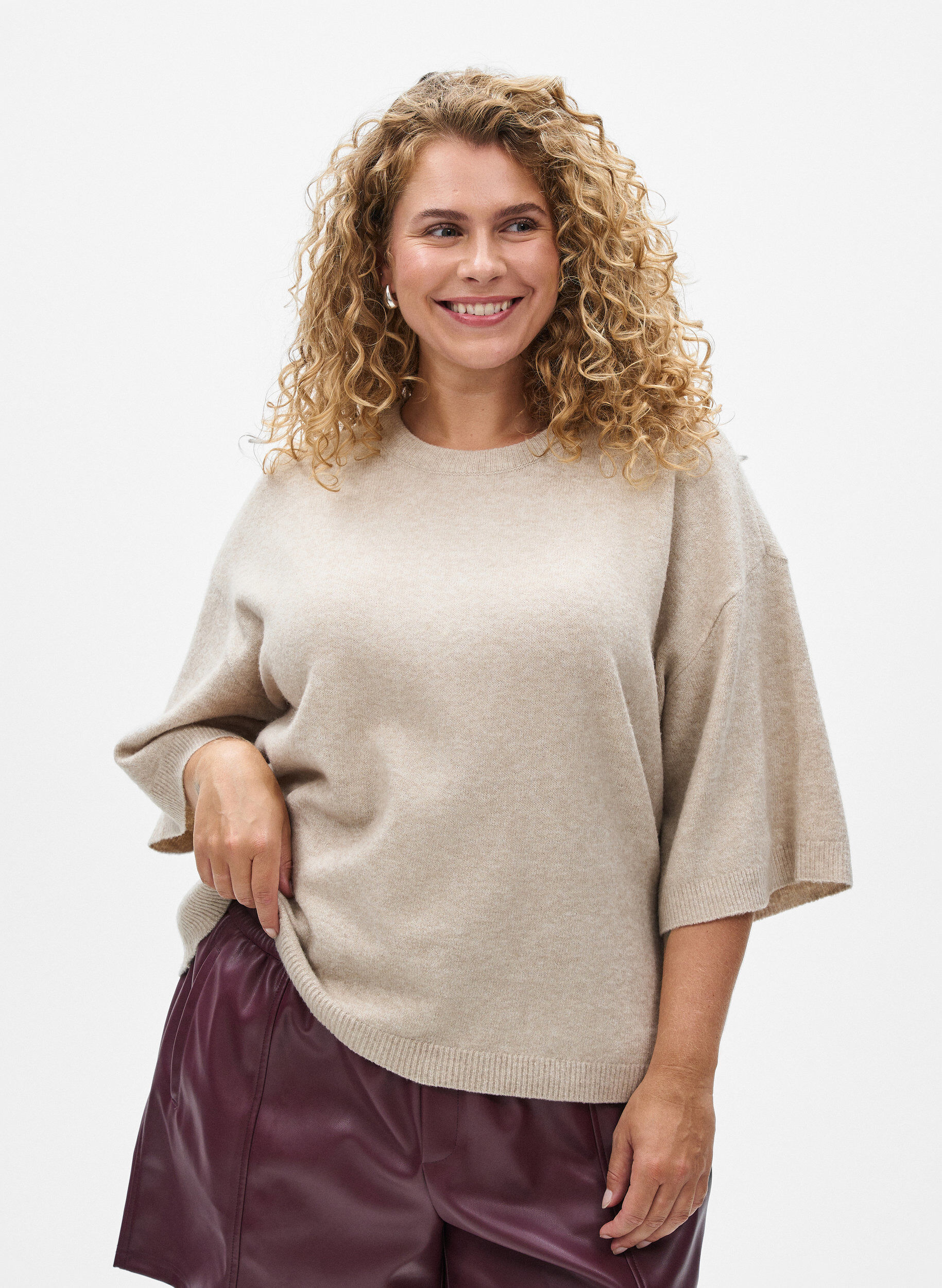 Zizzifashion Loose knitted blouse with short sleeves, Beige, Model image number 0