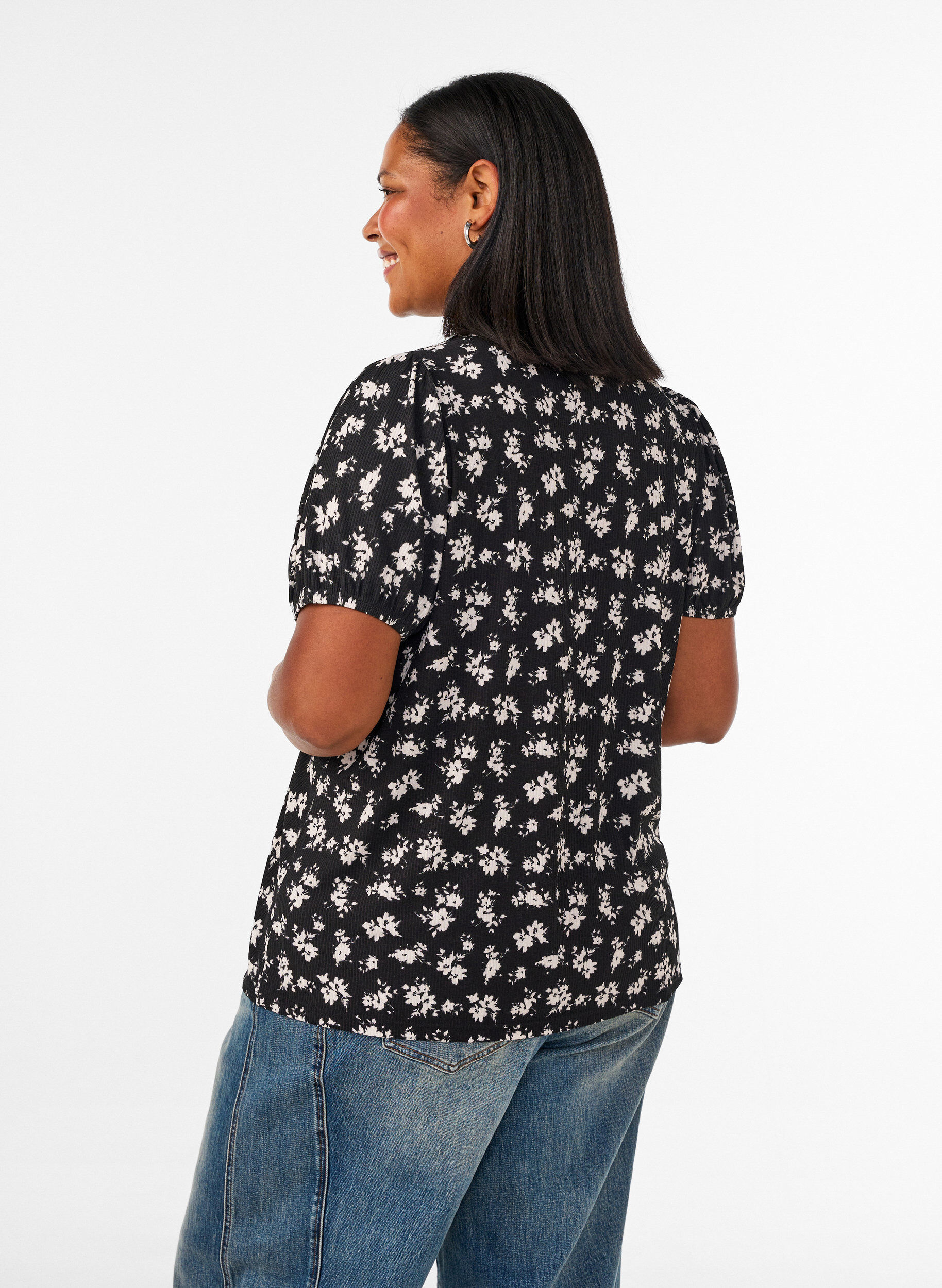 ZizzifashionBlouse with short sleeves and floral print, Black, Model image number 2