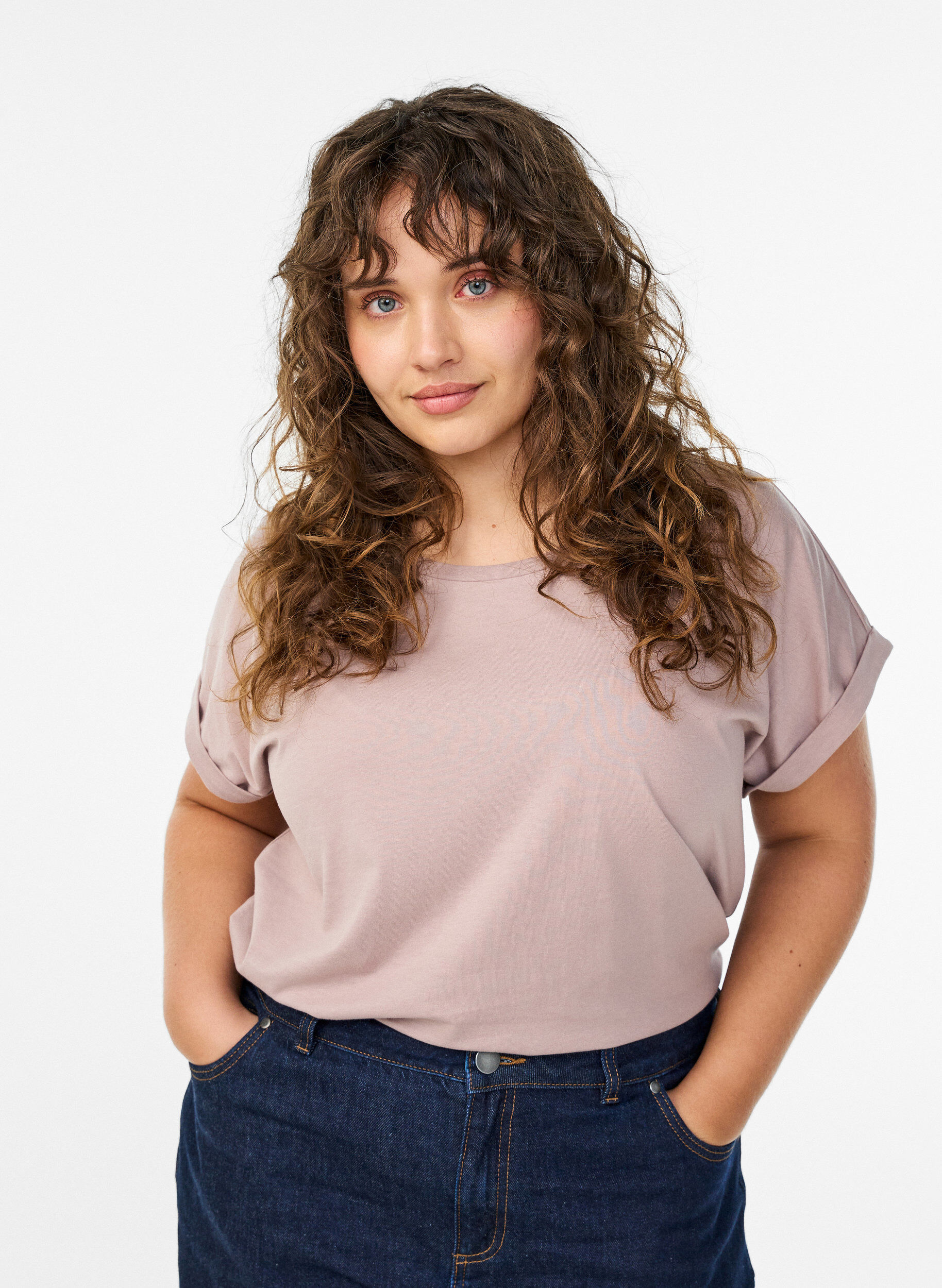 Short sleeve cotton blend T-shirt, Red, Model