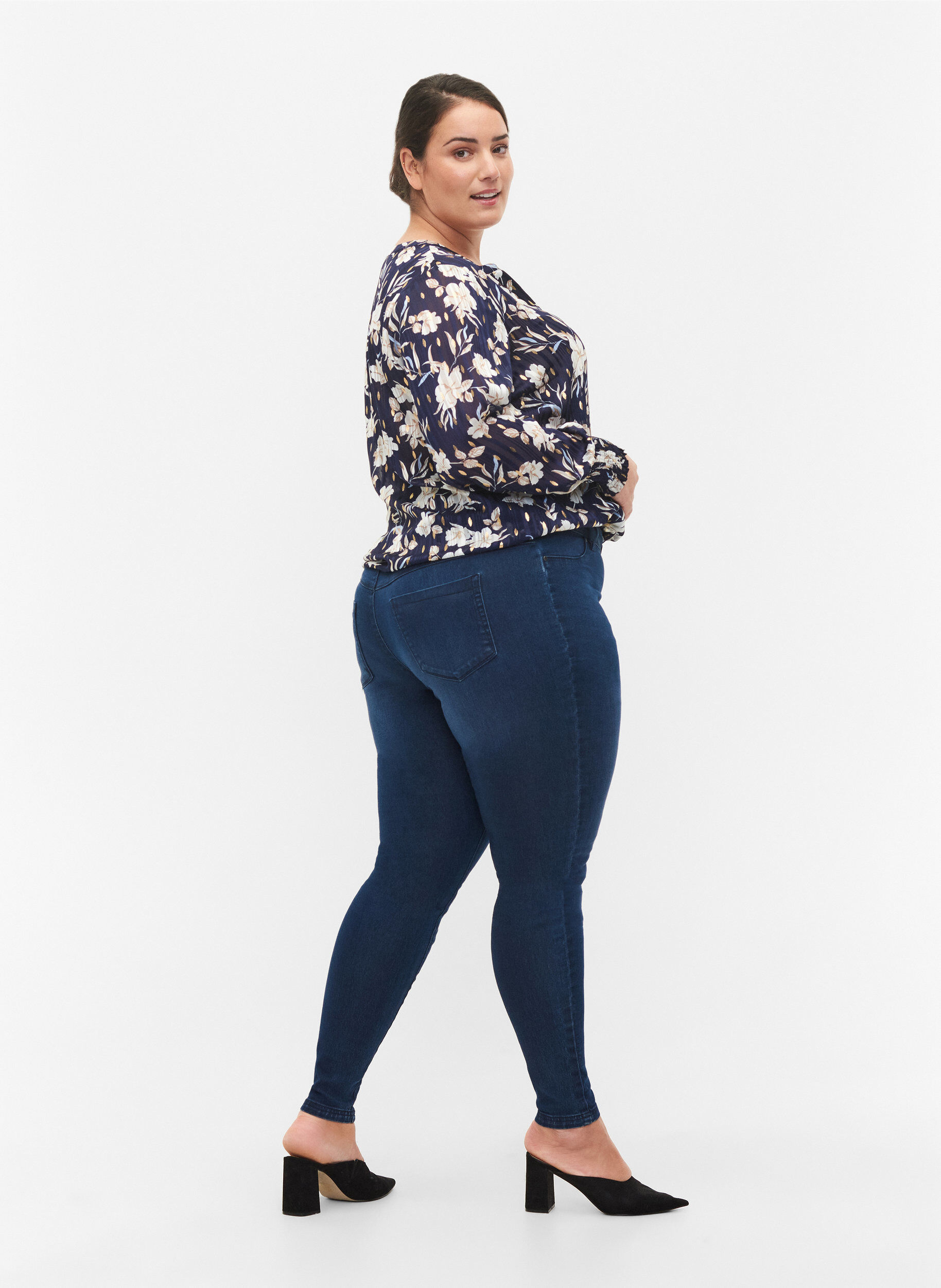 Zizzifashion Jeggings in cotton blend, Dark blue denim, Model image number 1