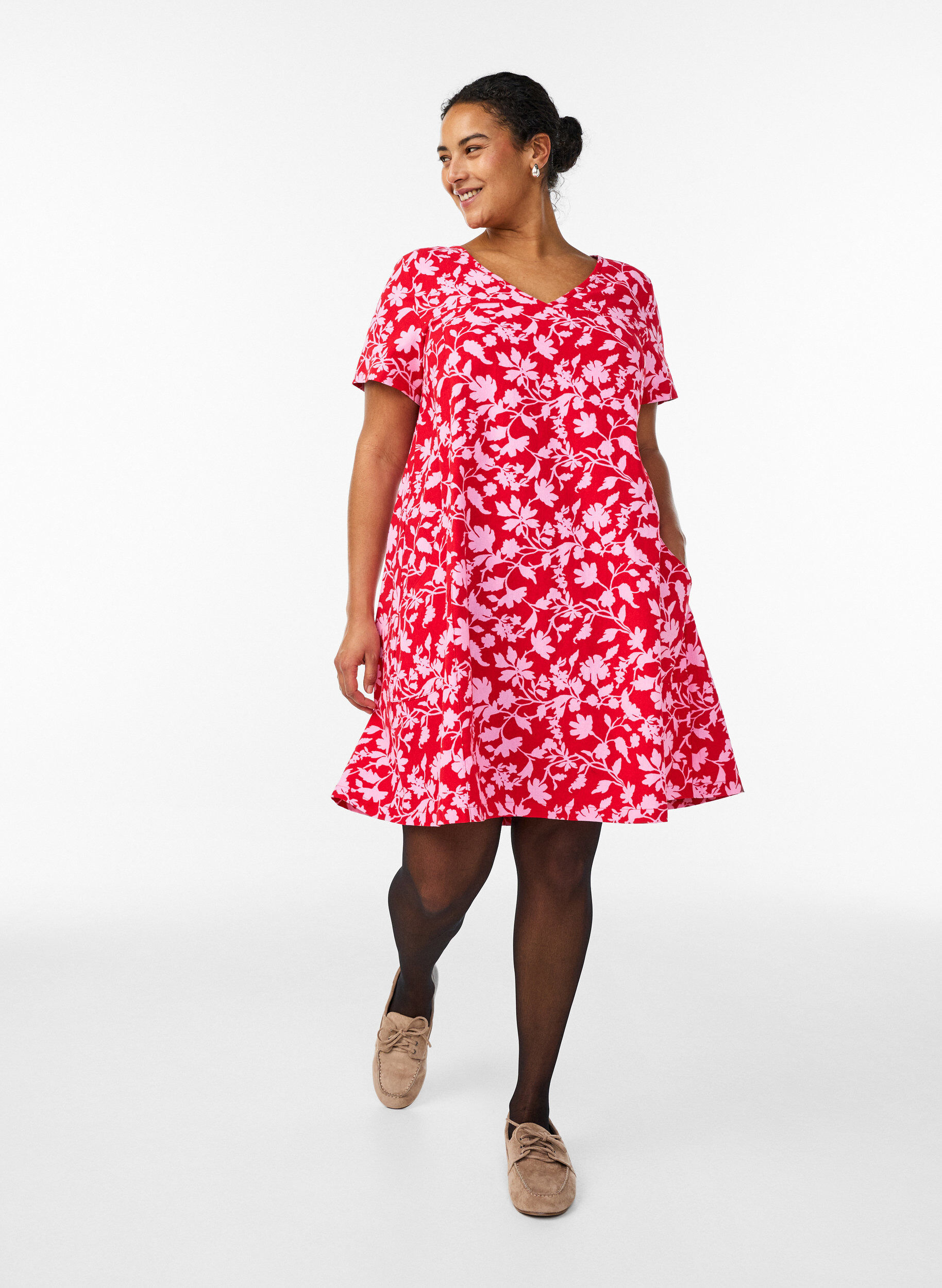 Zizzifashion Short a-line dress with floral print, Red, Model image number 1
